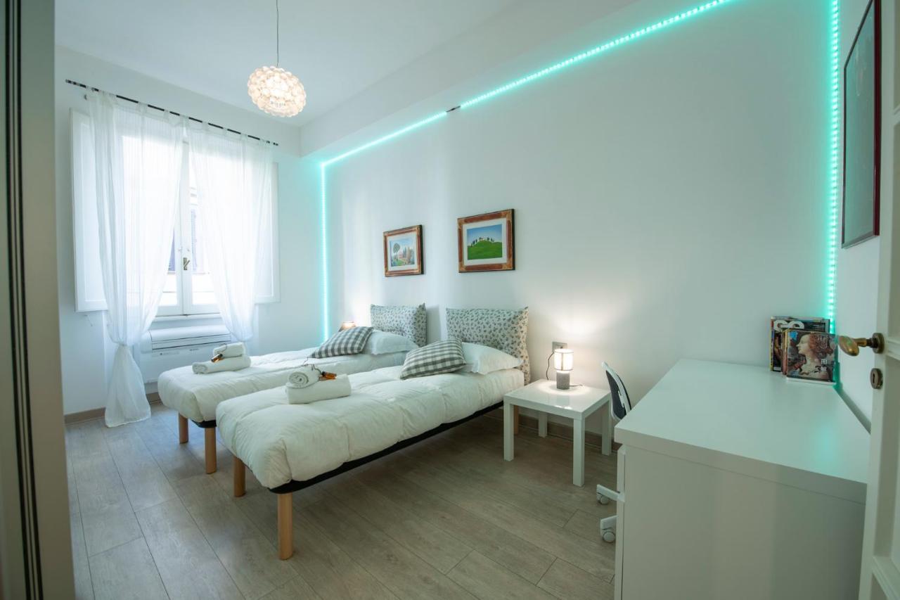 Mamo Florence - Amalia Piazza Signoria Apartment מראה חיצוני תמונה