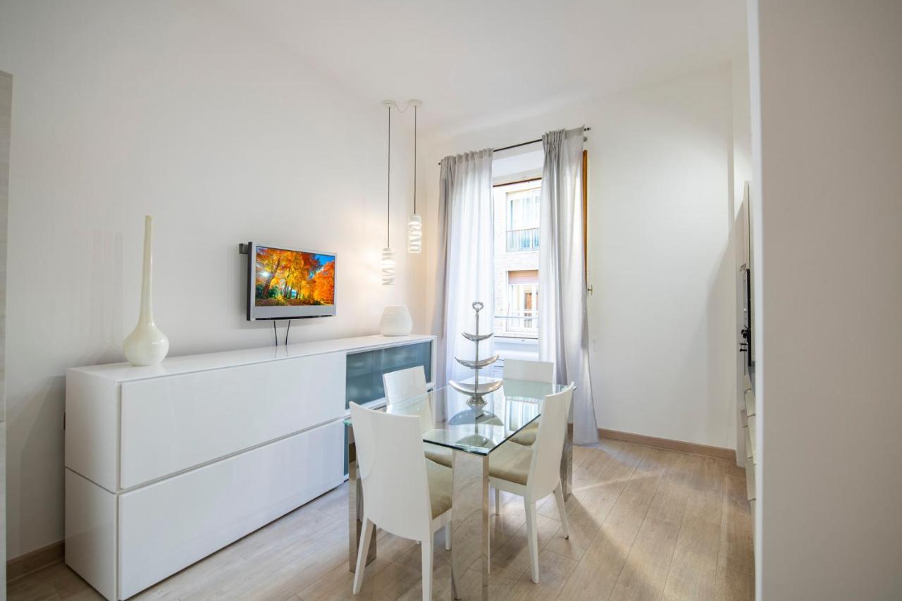 Mamo Florence - Amalia Piazza Signoria Apartment מראה חיצוני תמונה